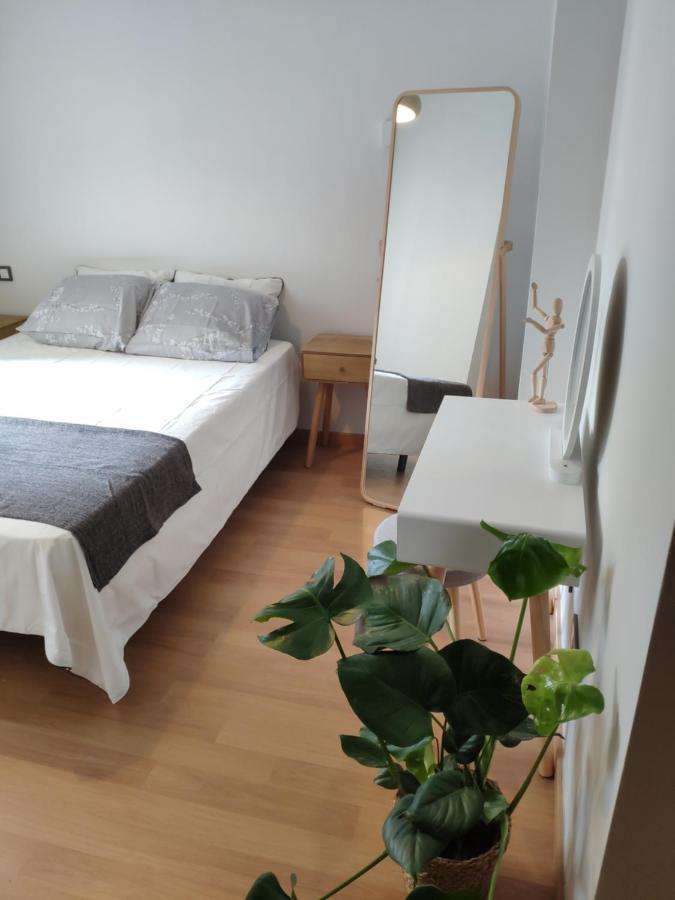 Unique Apartment In Malaga City Center With Pool エクステリア 写真