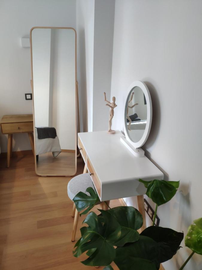 Unique Apartment In Malaga City Center With Pool エクステリア 写真
